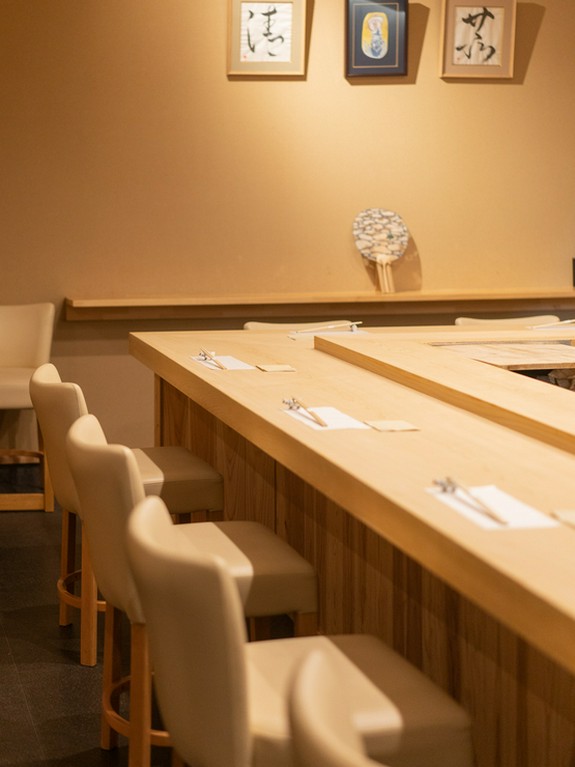 特別なひとときを過ごせる、洗練された和の空間