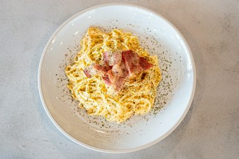 カルボナーラ