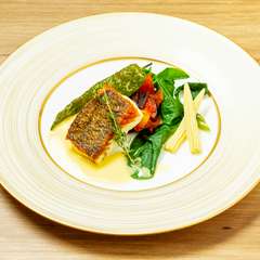 四季折々の海の幸を楽しめる『本日のお魚料理』