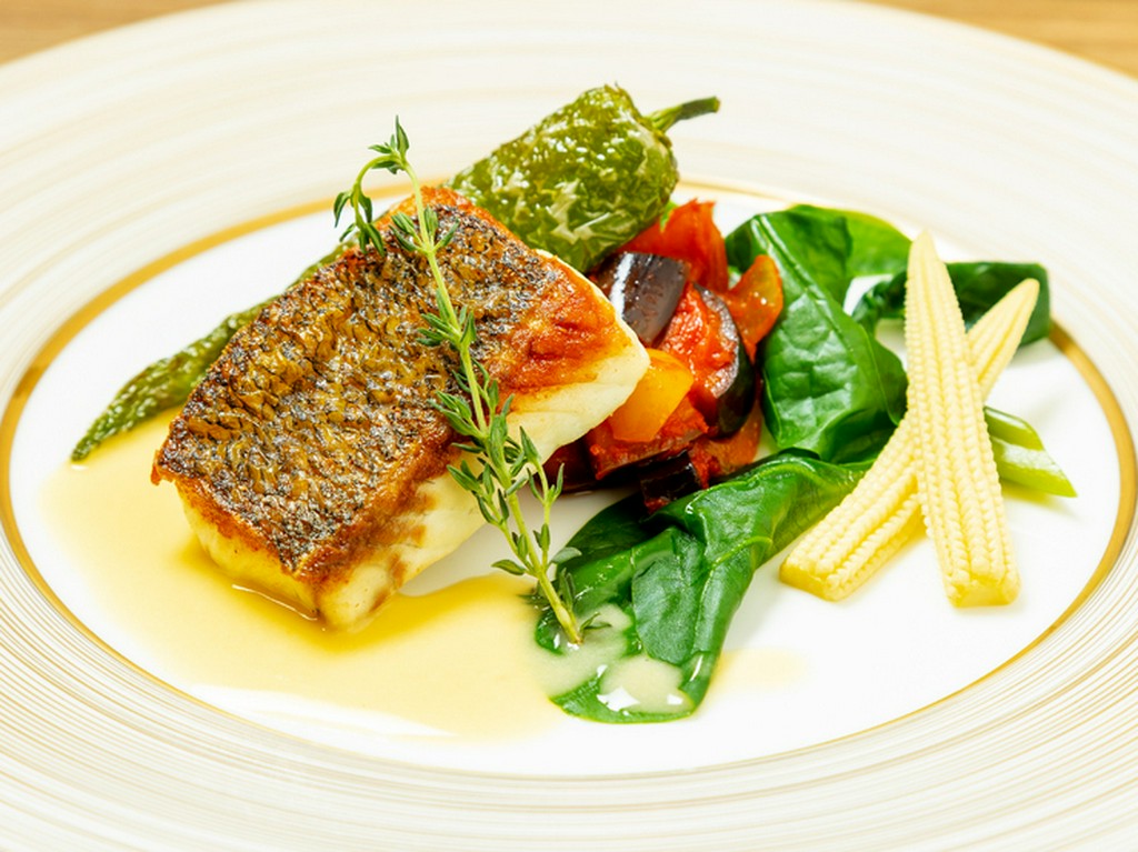 独自のネットワークで仕入れる四季折々の伊賀の地野菜