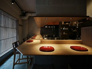 0020003837U1.jpg