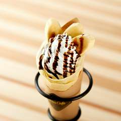 甘みと香りで選んだ新鮮素材の『チョコバナナクレープ』