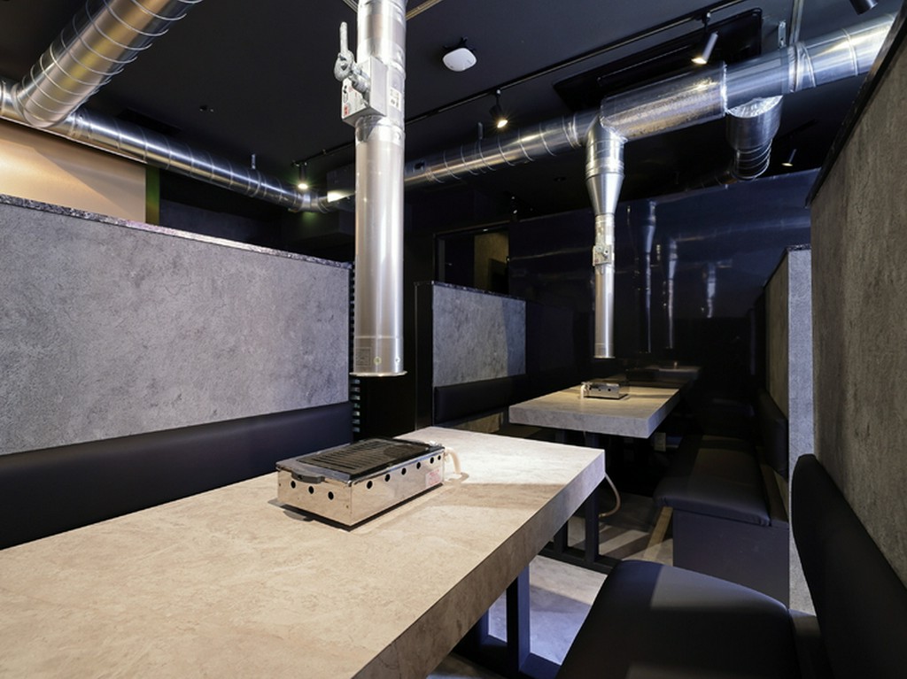 最大8名まで対応可能