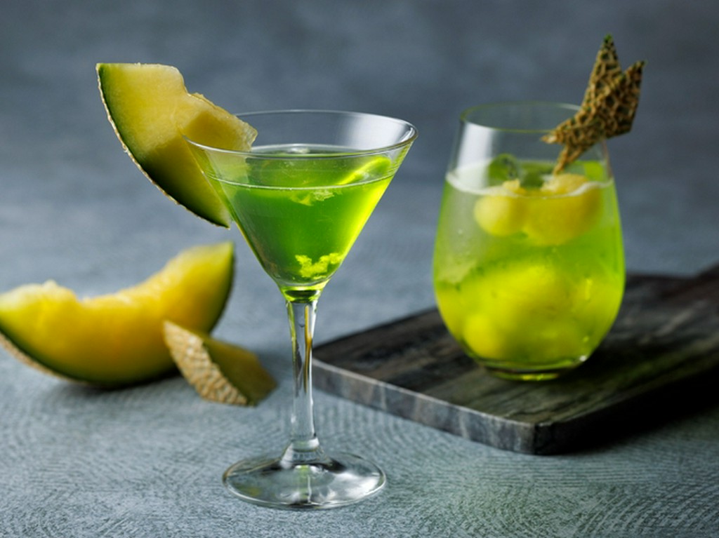 みずみずしい旬の果物の魅力が引き出された『季節のカクテル』