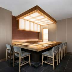 趣あるプライベート空間で味わう、職人の粋がつまった鮨