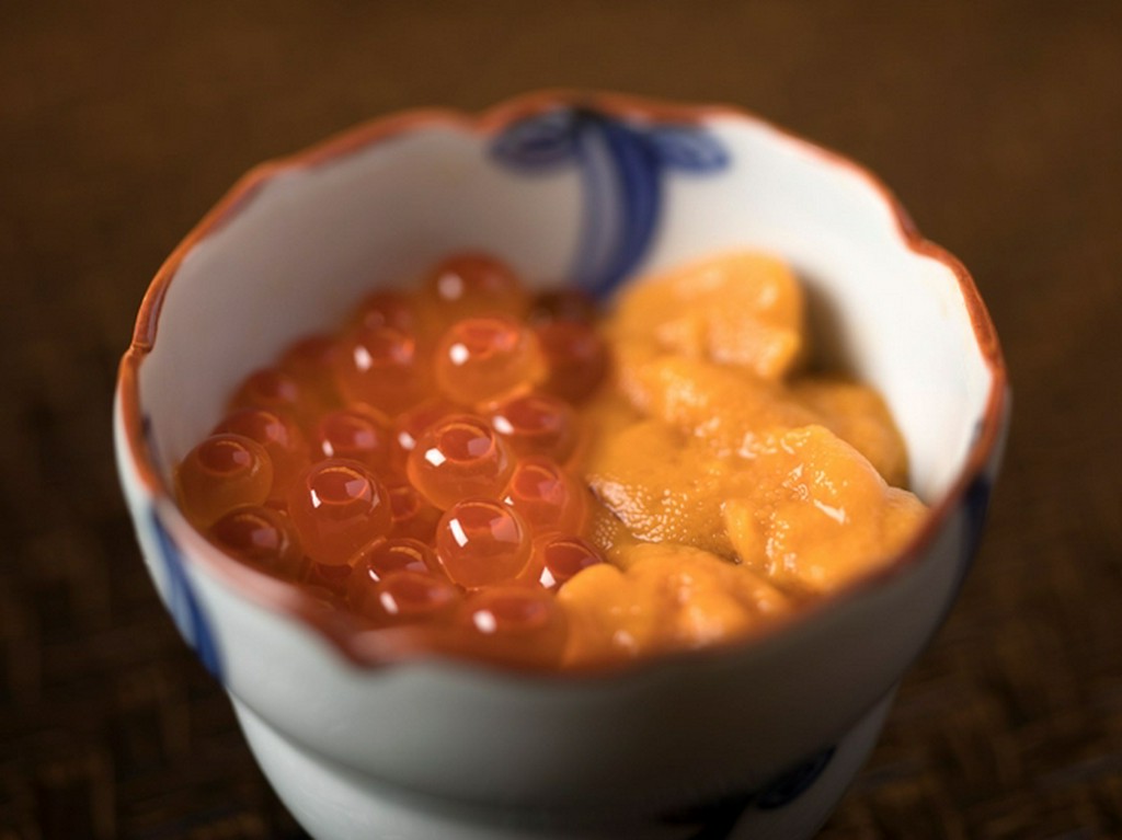 食材が持つ魅力を堪能できる『ウニ・イクラの小丼』