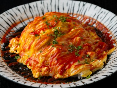 懐かしい味わいを楽しめる『ぴかぴかぶーのオムライス』