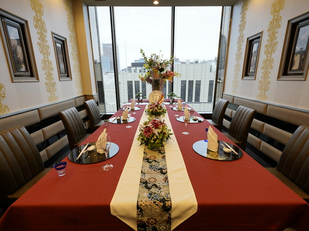 おもてなし会食に最適。ゆったりとした個室で楽しむ豪華懐石