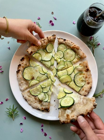 PIZZA ZUCHHINI〈ピザ　ズッキーニ〉