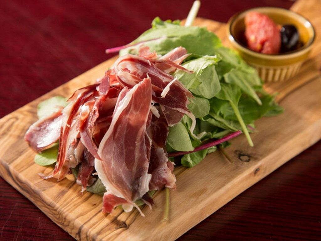  イベリコ豚の生ハム ＆ チョリソー