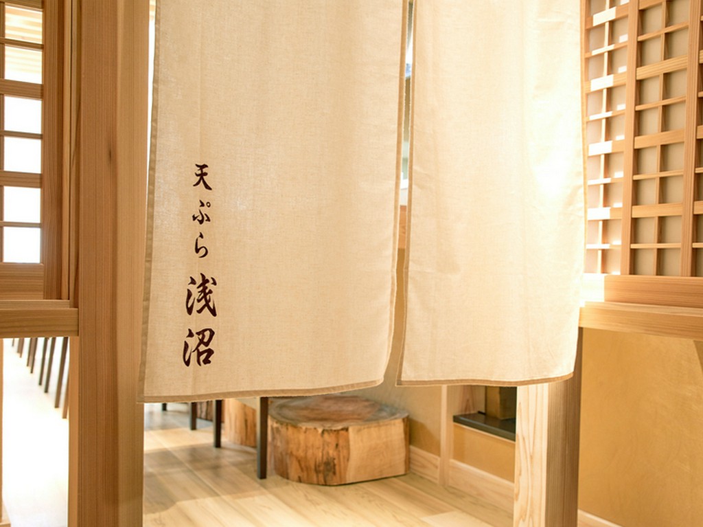 日本橋での接待に。少人数での貸し切りも可