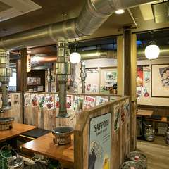 カジュアル＆ポップな店内で、鮮度抜群のこだわりホルモンを！