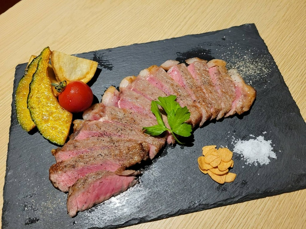 サーロインの1ポンドステーキ