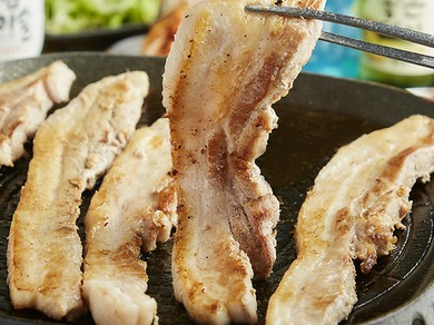 王道のサムギョプサルも食べ放題1980円～♪