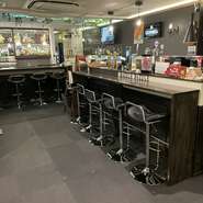 サブカウンター席