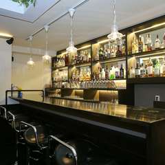 大小のスペースに分かれており、さまざまなシーンに対応可能