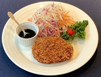 ざく切りキャベツとおろし生姜でさっぱりとした味わい