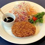 ざく切りキャベツとおろし生姜でさっぱりとした味わい