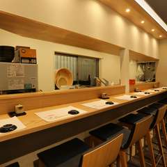 一人での来店も大歓迎。仕事帰りのちょっと一杯にもオススメ