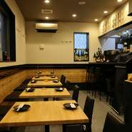 お客様に、毎日逢いたいから。ギリギリのコスパでやらせて頂いております。可能なものはハーフサイズも出来ます。おひとり様でもお気軽にご来店くださいね。

