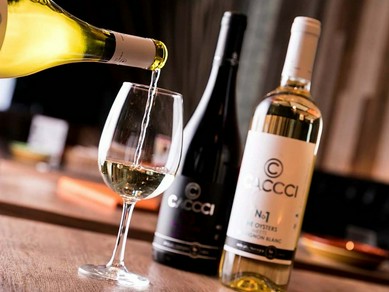 牡蠣に合わせたワインを多数ご用意