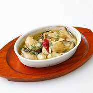 食材にこだわったお料理を