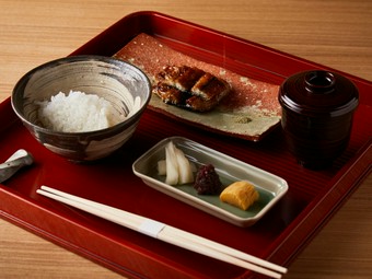 秘伝のタレで焼き上げた鰻を堪能できる『鰻ごはん』