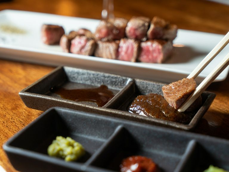 シェフの確かな目により厳選された、A4やA5ランクの和牛