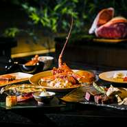 記憶に残る1日になるよう、特別な日のために欠かせないサプライズ演出をお手伝いします。ケーキのプレートやフルーツ盛り合せ、シャンパンなどのご提供や花束のご用意も承ります。詳細はお問い合わせくださいませ。