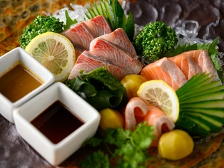 旬の旨みをたくわえた『本日の鮮魚　お造り』