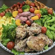誕生日やパーティー等に是非ご賞味ください。見た目も華やかでお得感満載！