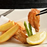 ジューシーな『ふぐ唐揚げ』で、ふぐ本来のおいしさを満喫!