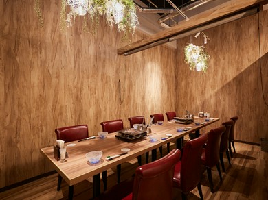 【完全個室完備】空気清浄機を店内、各個室全テーブルへ設置済み