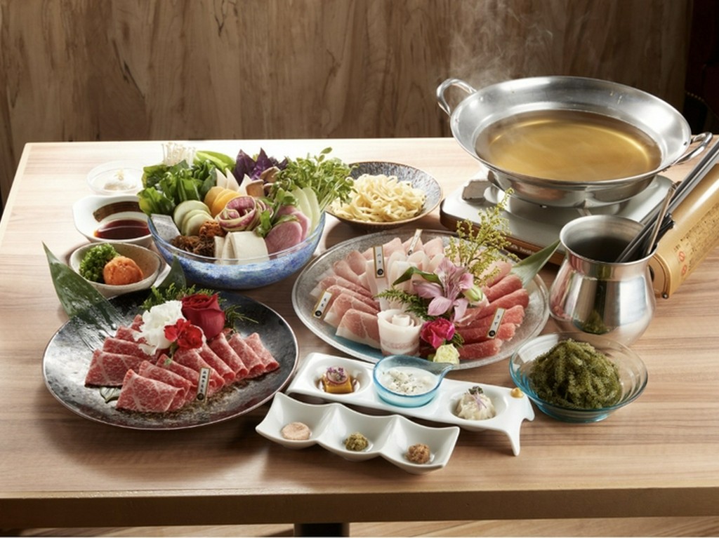 極上和豚100%金武アグーと山城牛【モモ肉】の極上食べ比べコース