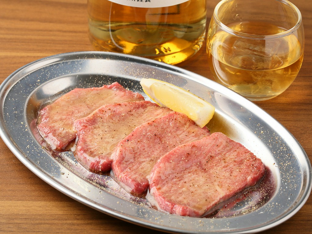 芯タンを贅沢に楽しめる『生タン塩』