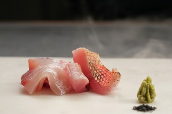 旬の魚を、さらに旨みたっぷりに。『熟成刺身』　