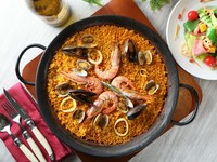 海の幸がたっぷり『ケイジャン風パエリア~スパイシーチキンジャンバラヤ』