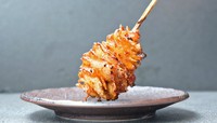 首皮の部分を主に使用しており、歯ごたえがとても良い。