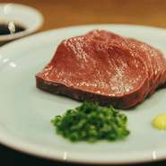 ハツの凝縮した旨みを自家製のたまり醤油がさらに引き立てる逸品。
