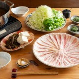 ちゃーぶー 北谷ダイニング ちゃぁぶー 読谷/北谷/しゃぶしゃぶ・すき焼き 料理