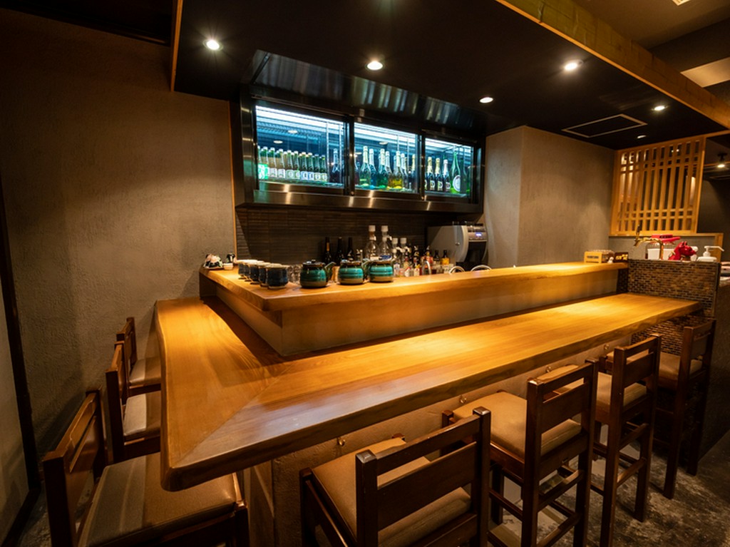 粋なお一人様を満喫できるカウンター席