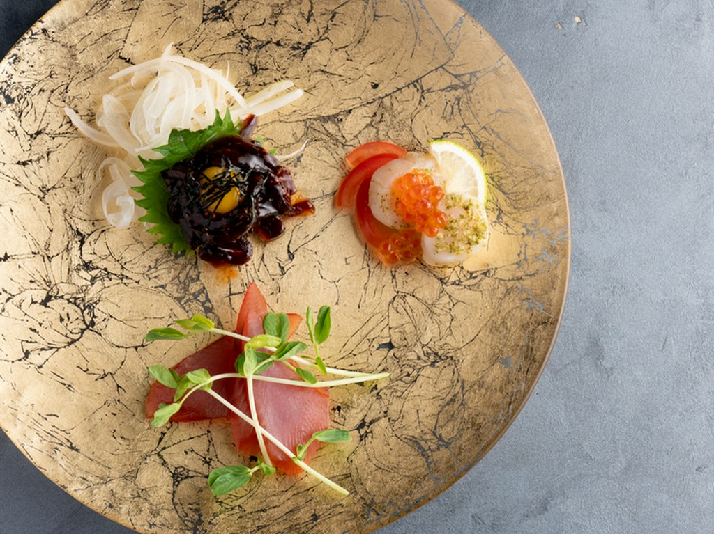 コースの始まりを告げる一皿。好奇心を擽る『前菜』