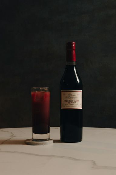 フランスの最高級カシスリキュール『フィ リップ ド ブルゴーニュ』