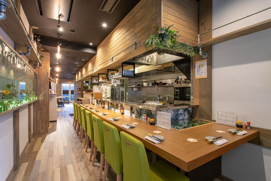 ミツバチをモチーフにしたナチュラルでリラックスできる空間