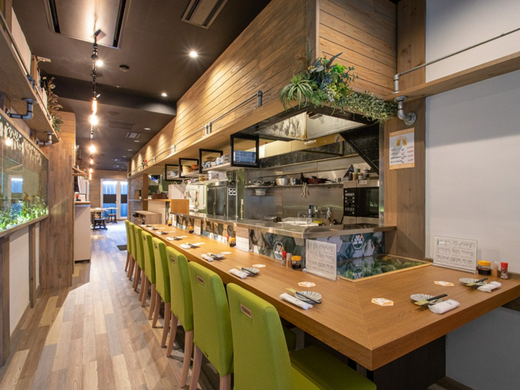 ミツバチをモチーフにしたナチュラルでリラックスできる空間