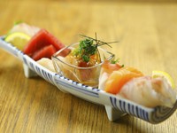魚市場から毎朝仕入れる新鮮な『お刺身盛り（一人前）』