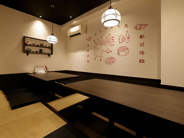 大切な人と充実の時間を過ごせる、くつろぎの個室空間