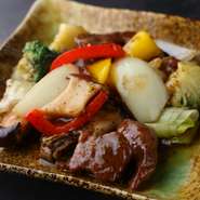 柔らかなアンガス牛のザブトンを強火で焼き上げた自慢の一品！