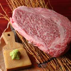 一度食べるとクセになる上品な味わい。希少部位の限定メニュー『トモサンカク』