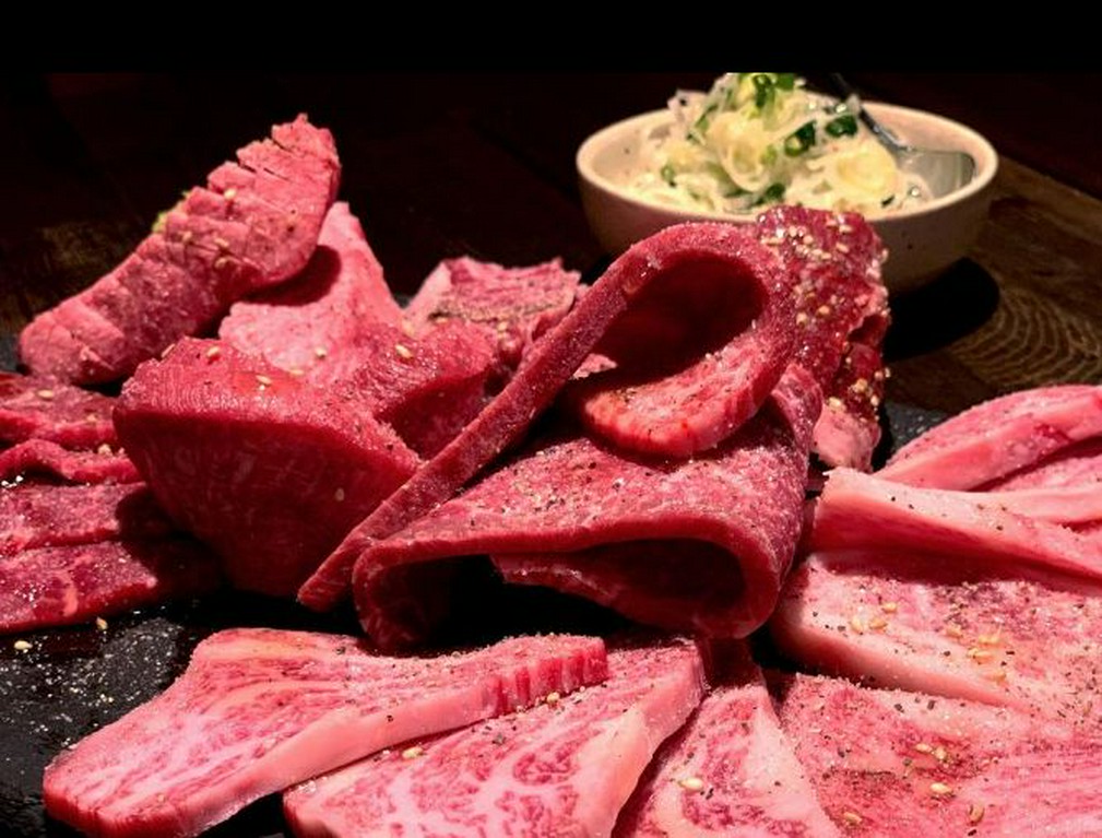 本当においしい素材を厳選。内容はおまかせ『盛り合わせ』